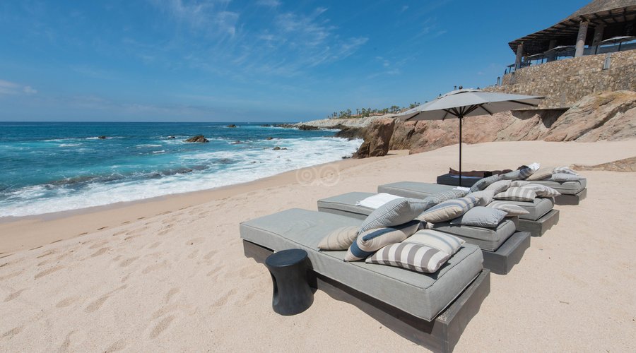 Beach at the Esperanza - Auberge Resorts Collection