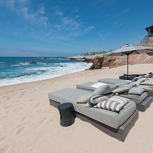 Esperanza, Auberge Resorts Collection in Cabo San Lucas, image may contain: Furniture, Indoors, Bedroom, Penthouse