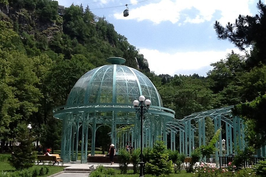 Borjomi Central Park image