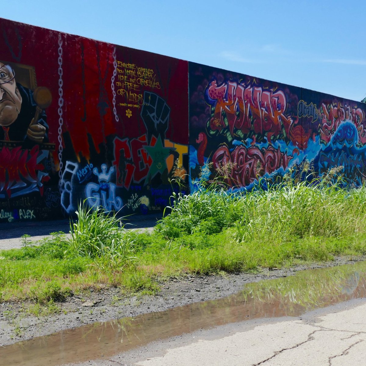 St. Louis Graffiti Wall (Saint Louis) - 2022 Lo que se debe saber antes ...