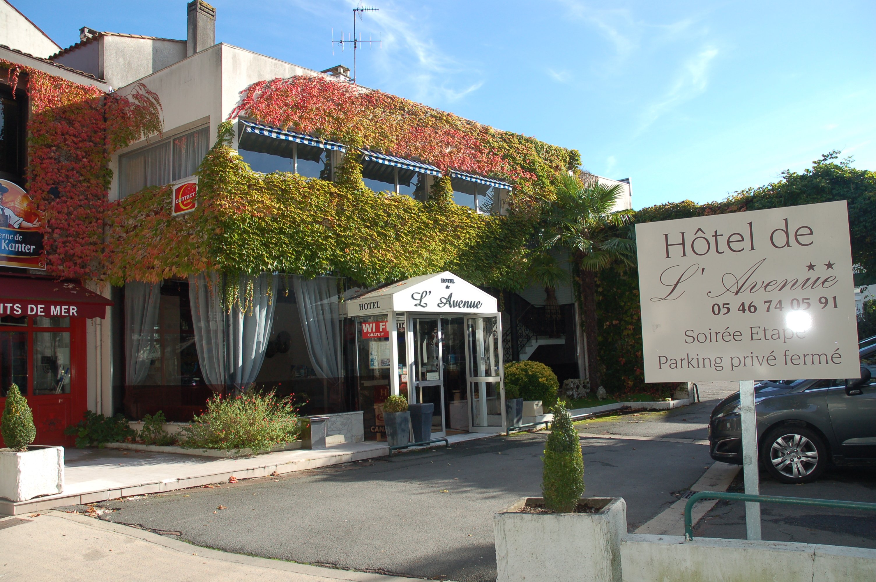 HOTEL DE L'AVENUE (Saintes) : Tarifs 2024 Et 43 Avis