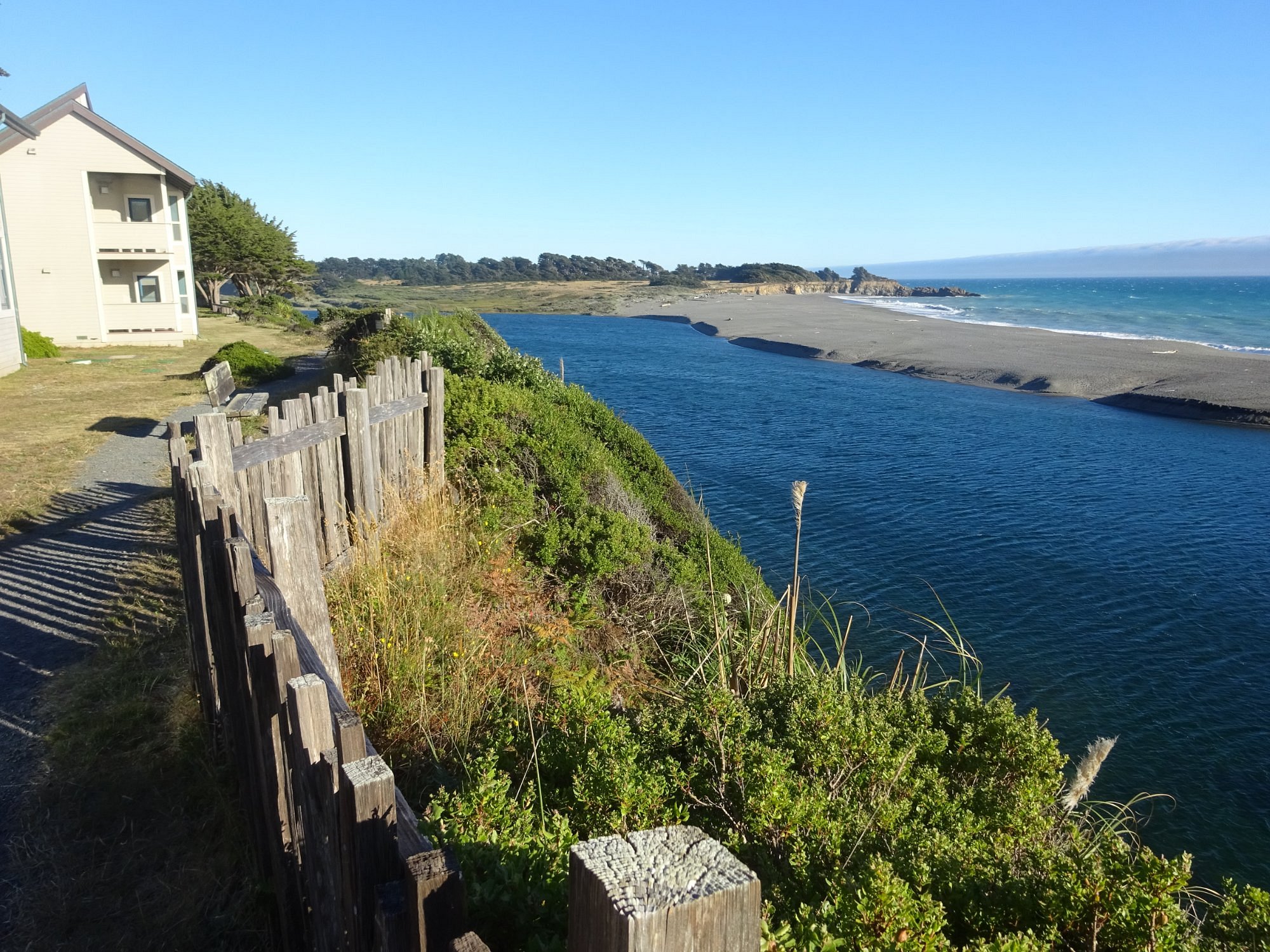Gualala California Hotels; SEACLIFF MOTEL ON THE BLUFF - Updated 2022 Prices & Hotel Reviews