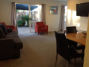 Room & Suite