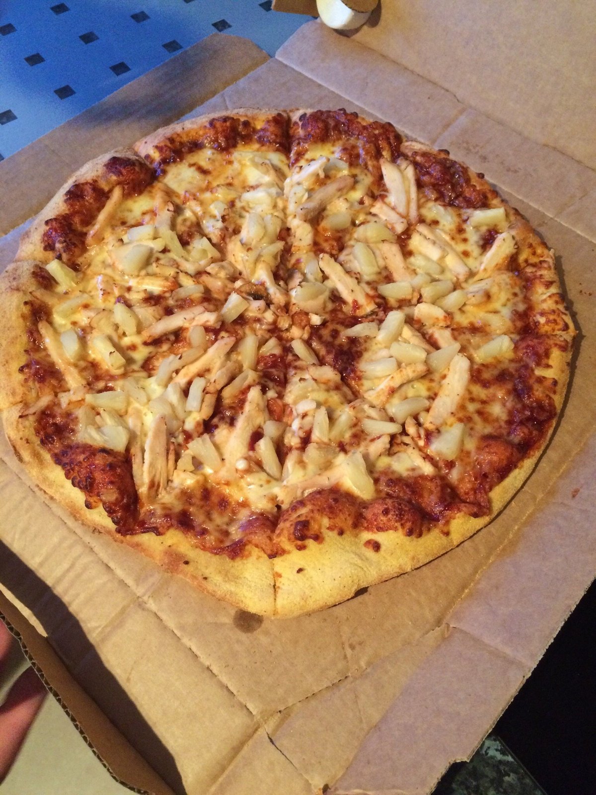 DOMINO'S PIZZA - EASTBOURNE - LANGNEY - Photos & Restaurant Reviews ...