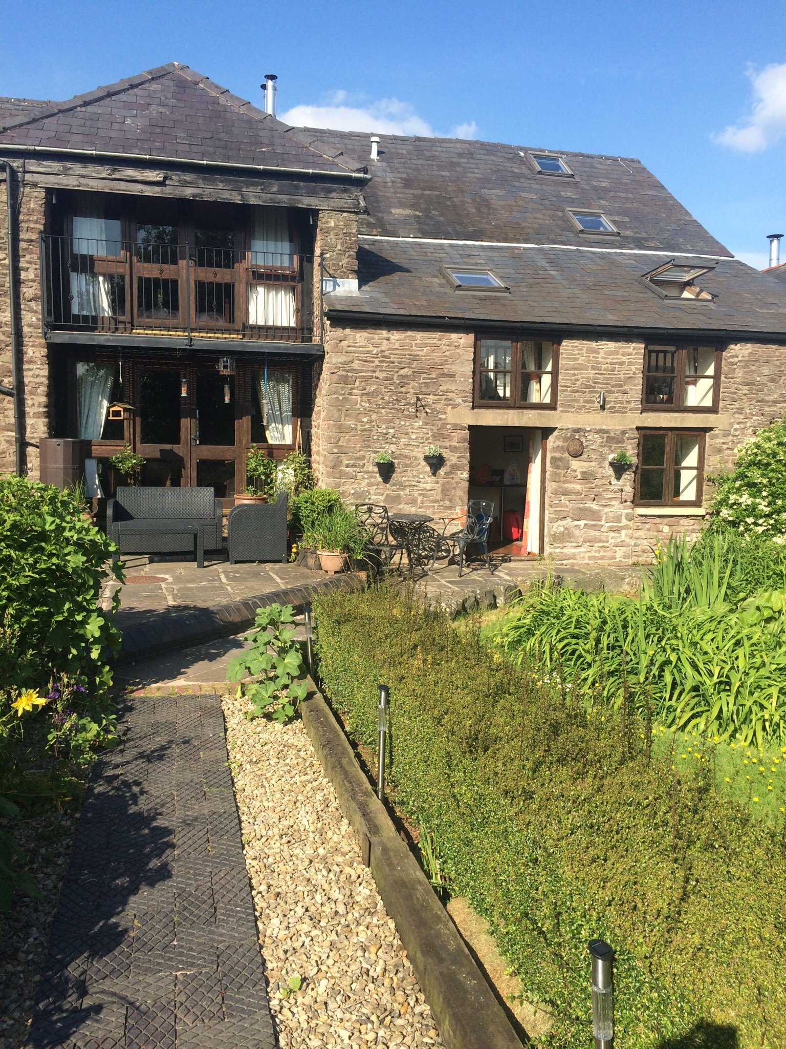 THE GRANARY - B&B Reviews & Photos (Llanhennock) - Tripadvisor