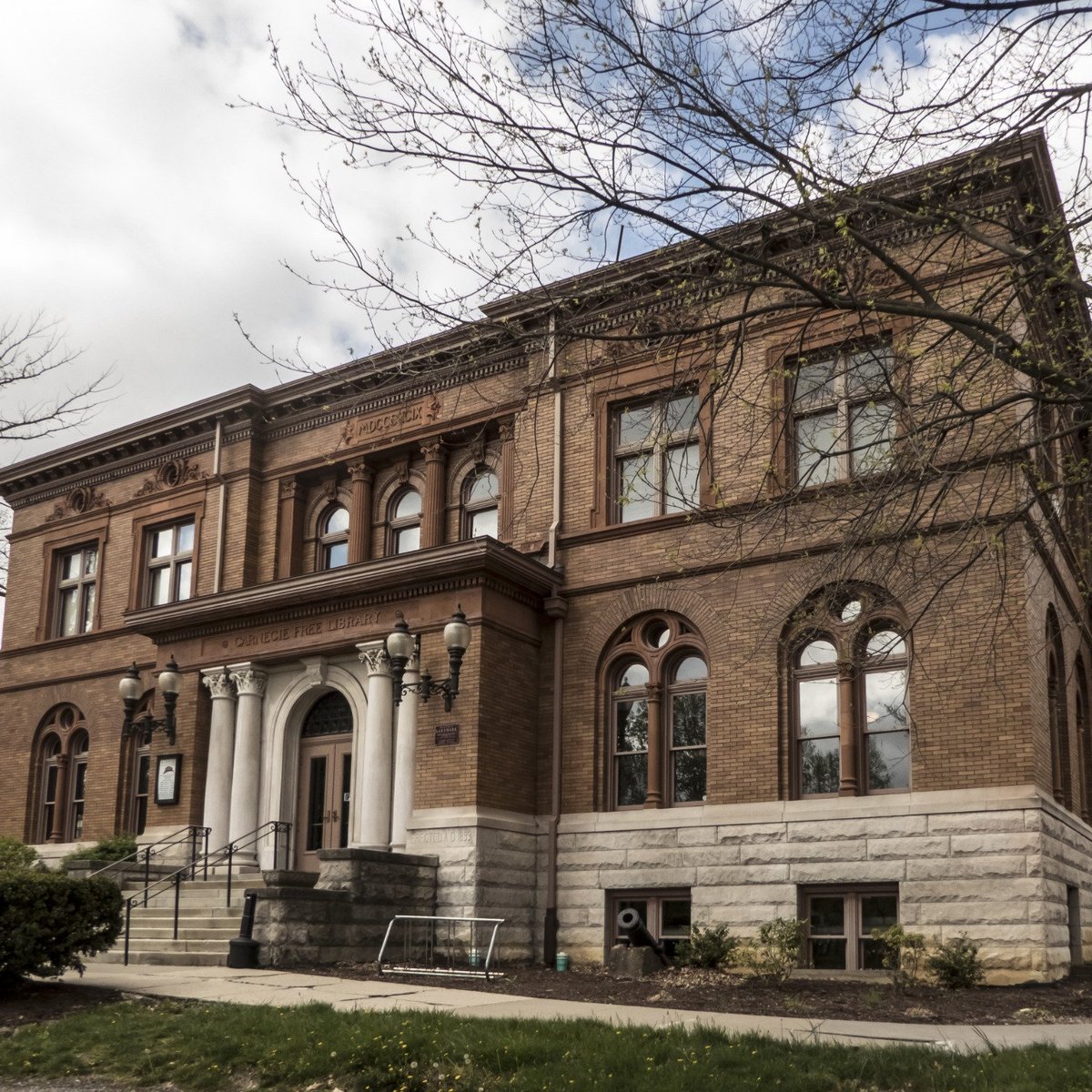 Andrew Carnegie Free Library & Music Hall