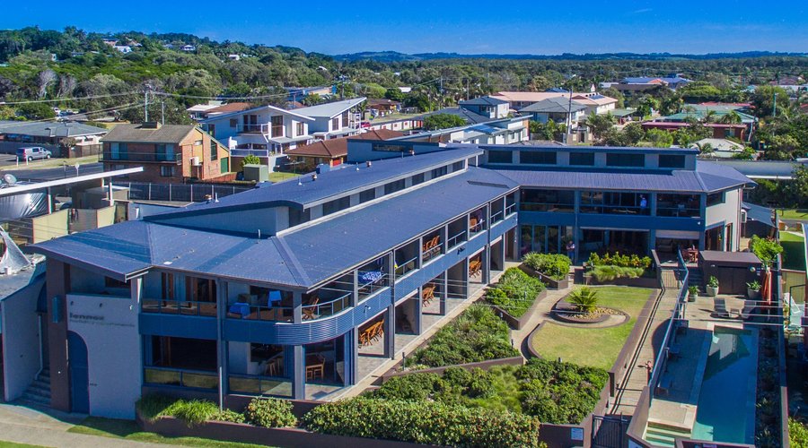 Lennox Holiday Apartments
