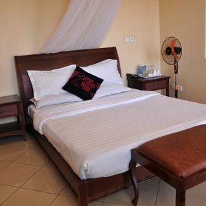 Executive Double Bed