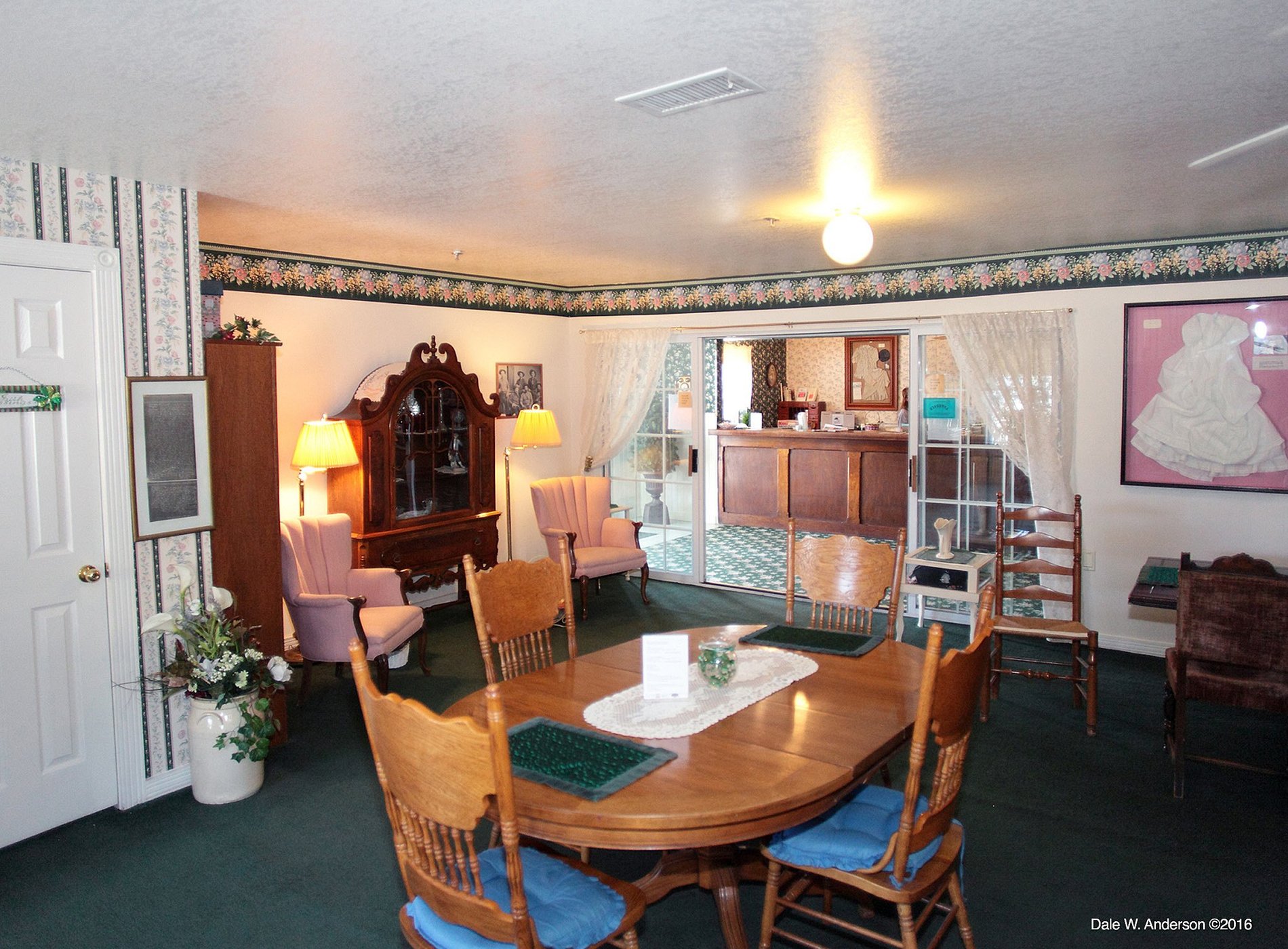 Step Back Inn Apartments & Extended Stay Suites by null