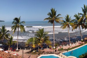 Piscina y playa