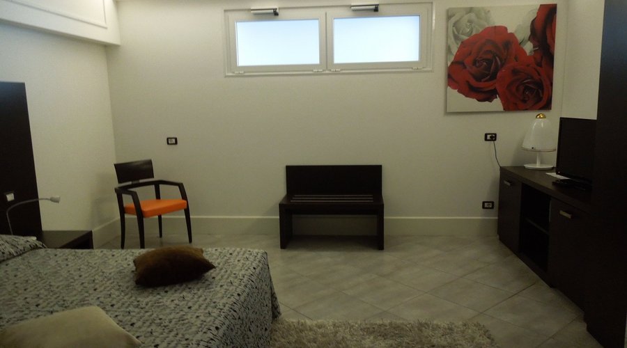 Bedroom apartment A1 - Villa Maria/Hotel Flora, Stresa Oct 7 2015