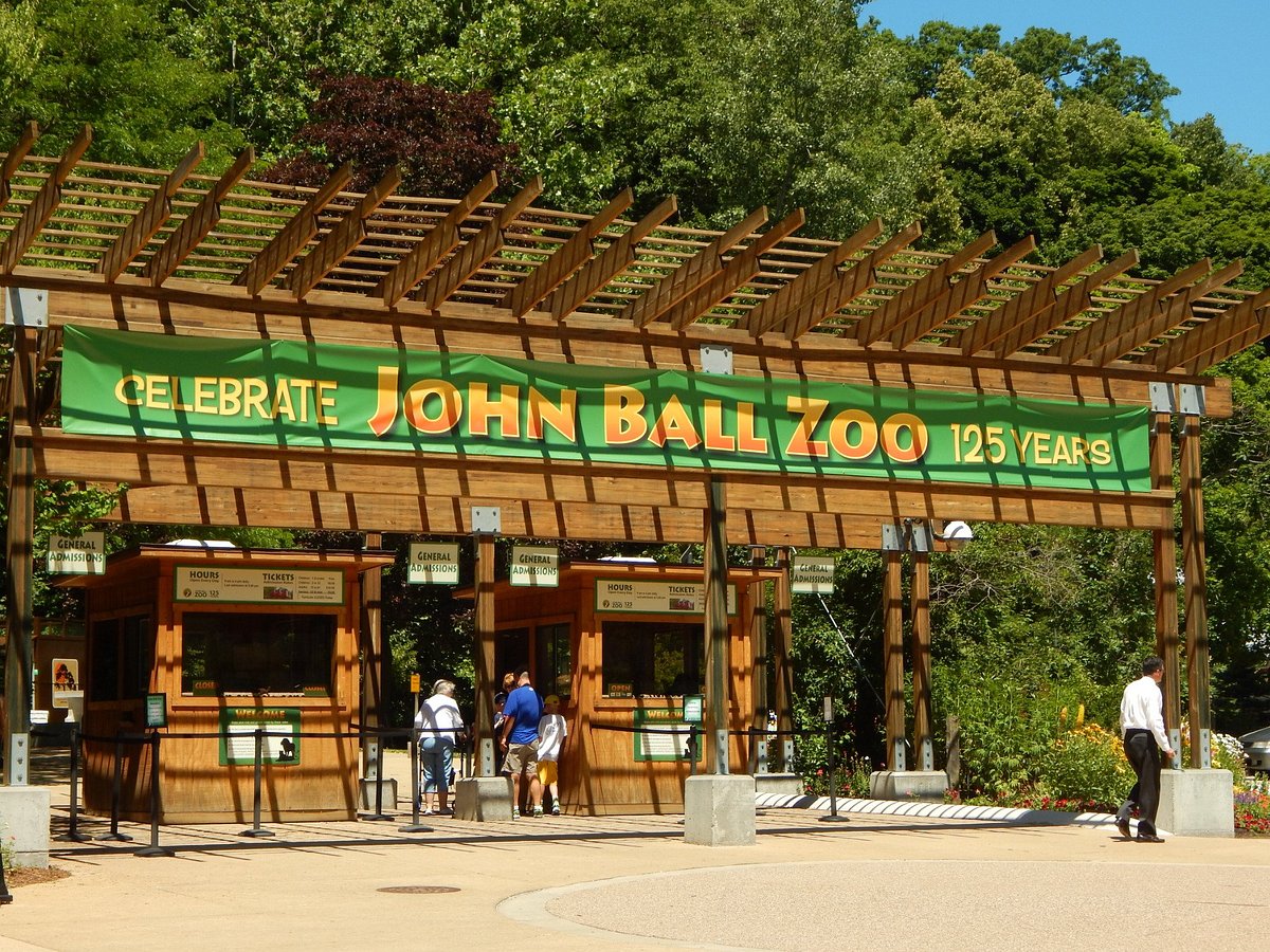 John Ball Zoo parking plans 