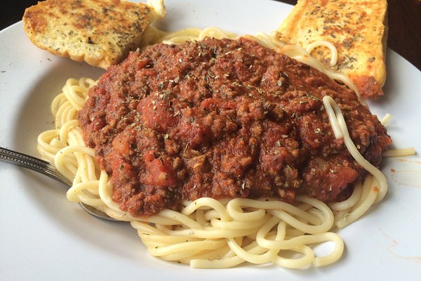 Spaghetti With Meat Sauce ?w=600&h=400&s=1