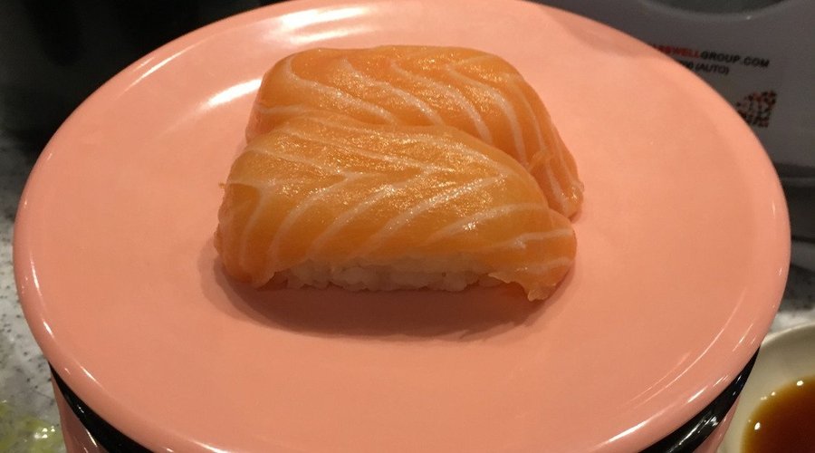 "30 baht sushi"