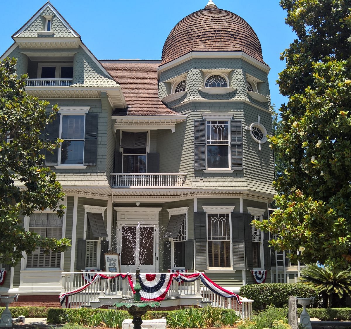 heritage house tours
