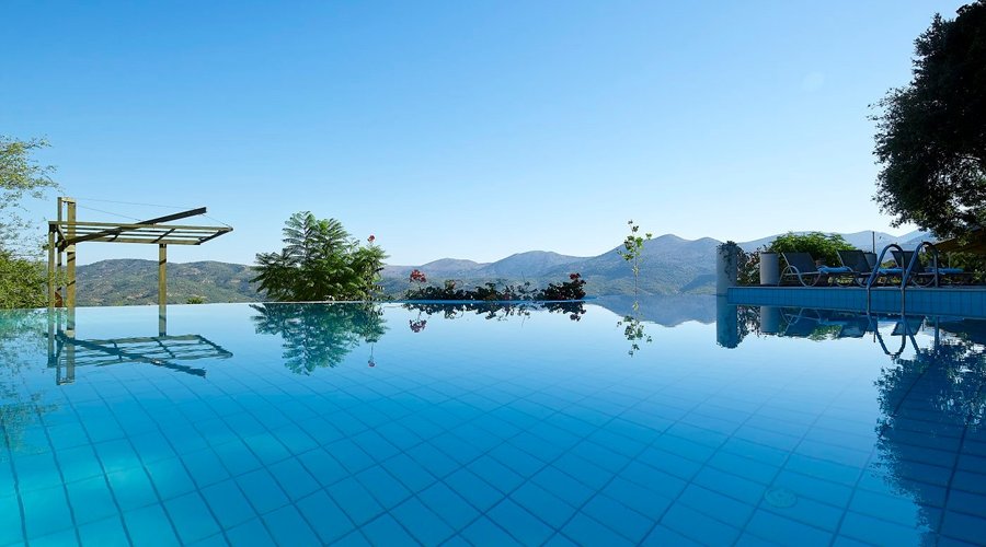 infinity pool