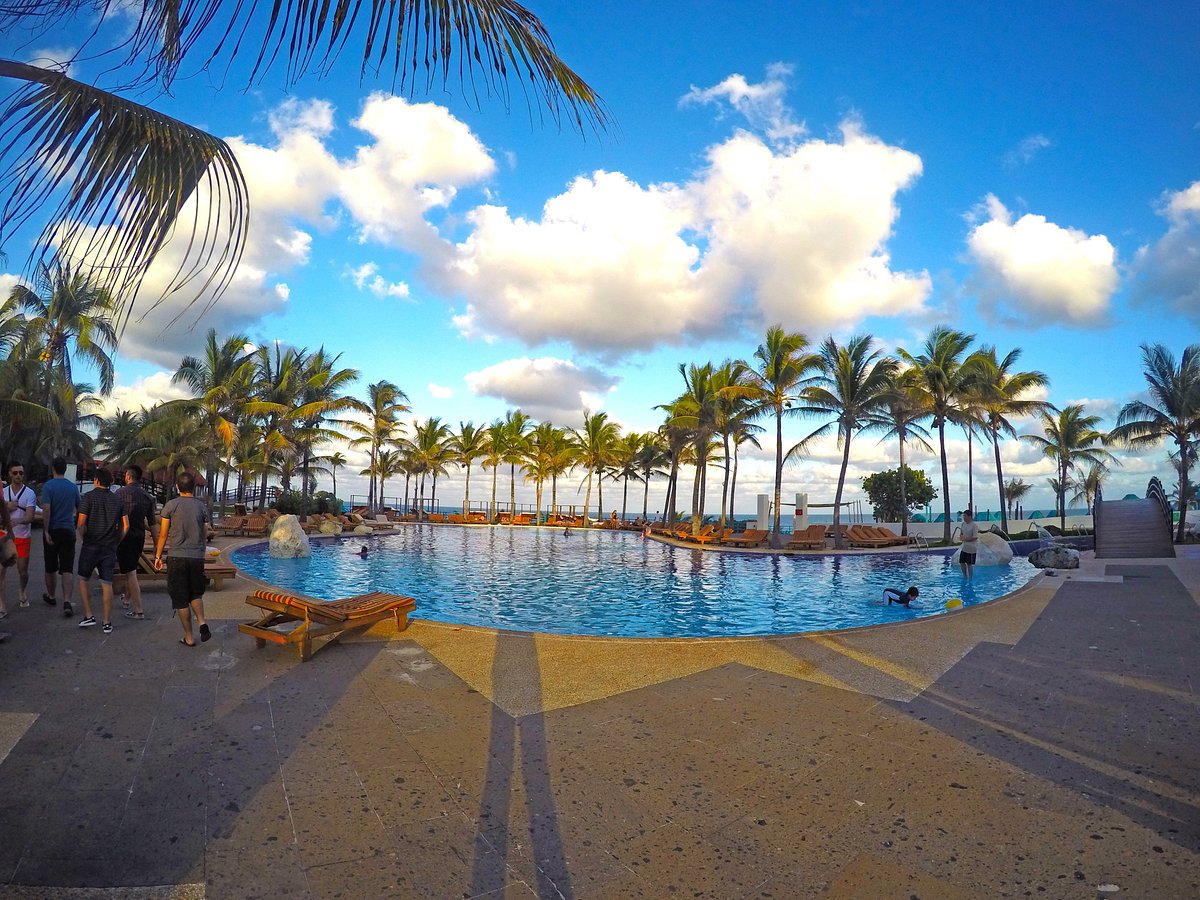 grand oasis cancun golf course