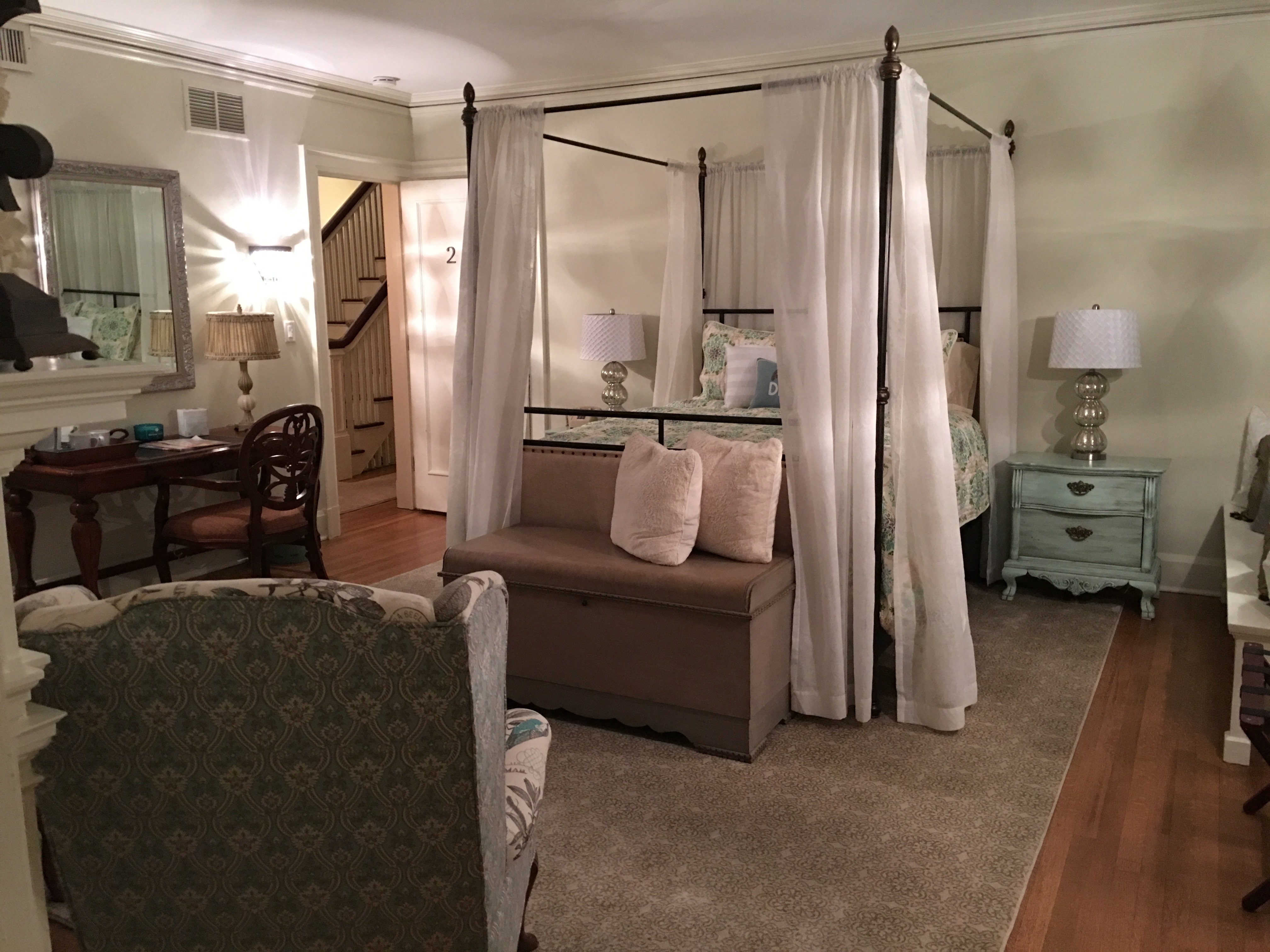 LOCHNAIAR INN B&B (Racine, WI): Prezzi E Recensioni (2024)