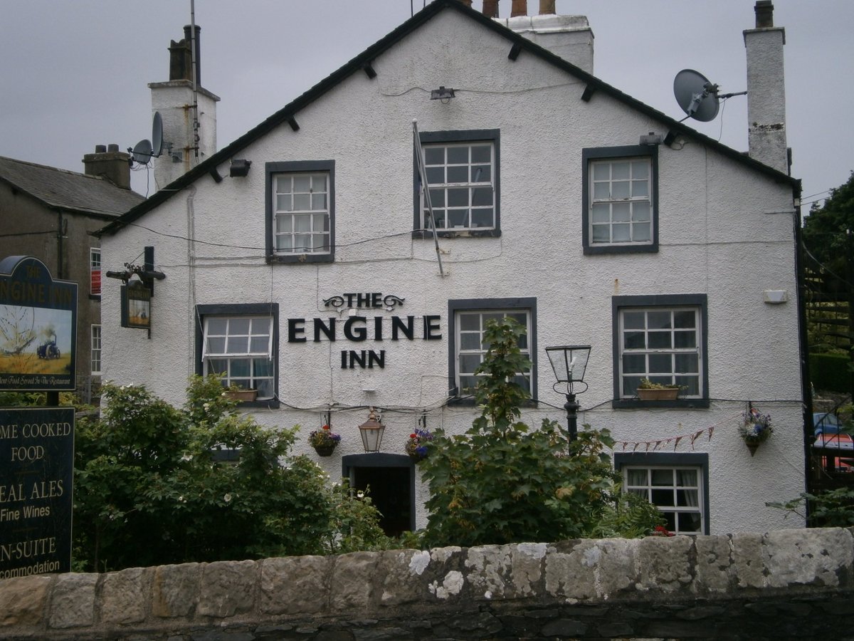 Engine Inn Bar or Lounge: Pictures & Reviews - Tripadvisor