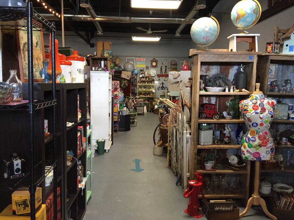 THE 10 BEST Illinois Antique Stores (Updated 2024) - Tripadvisor