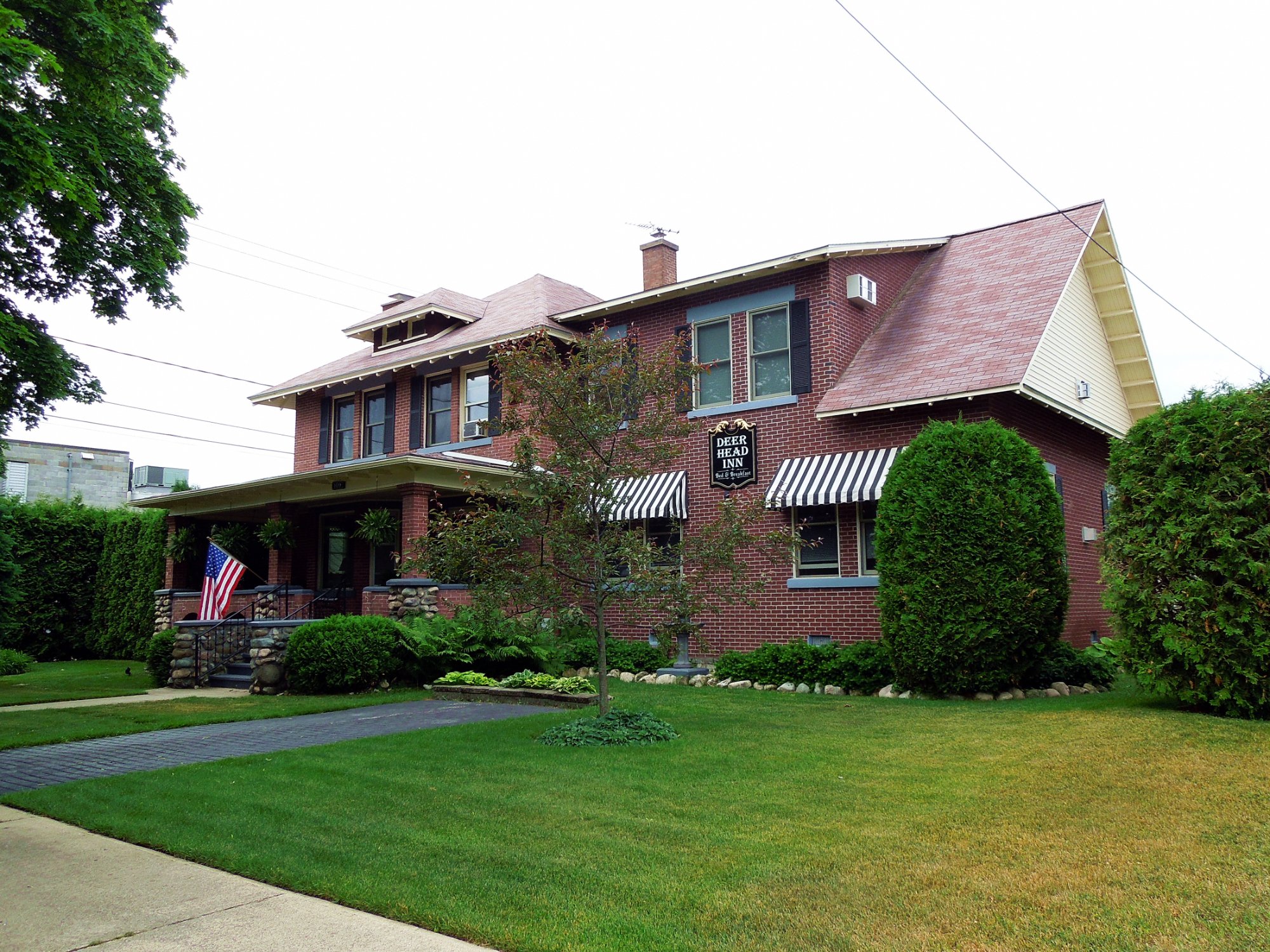 DEER HEAD INN - Prices & B&B Reviews (Mackinaw City, MI) - Tripadvisor