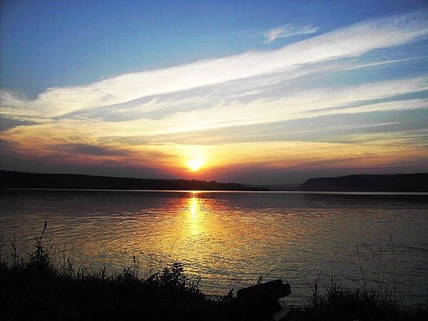 Lake Uvildy image
