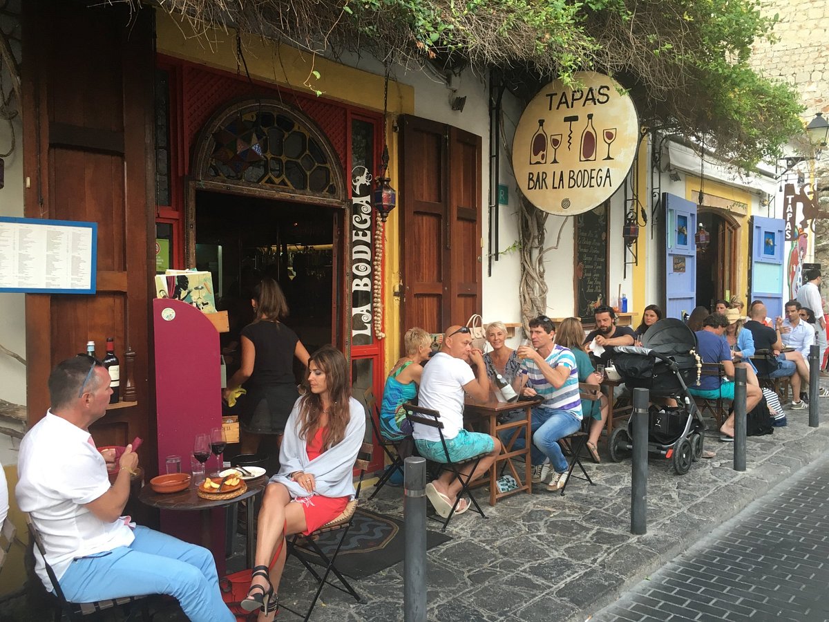 La Bodega La Bodega