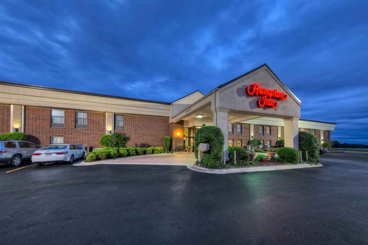 pet friendly hotels in clarksville arkansas