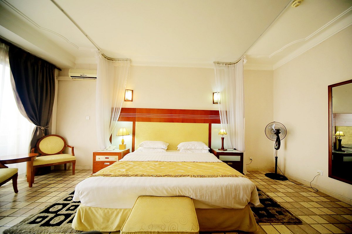 Hotel Africana, hotell i Kampala