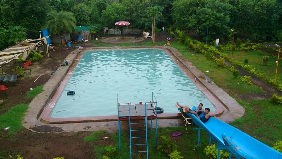 Srushti Resort Titwala Hotel Reviews Photos Rate Comparison Tripadvisor 2km from titwala ganesh temple, rundhe village, titwala 421605 india. srushti resort titwala hotel