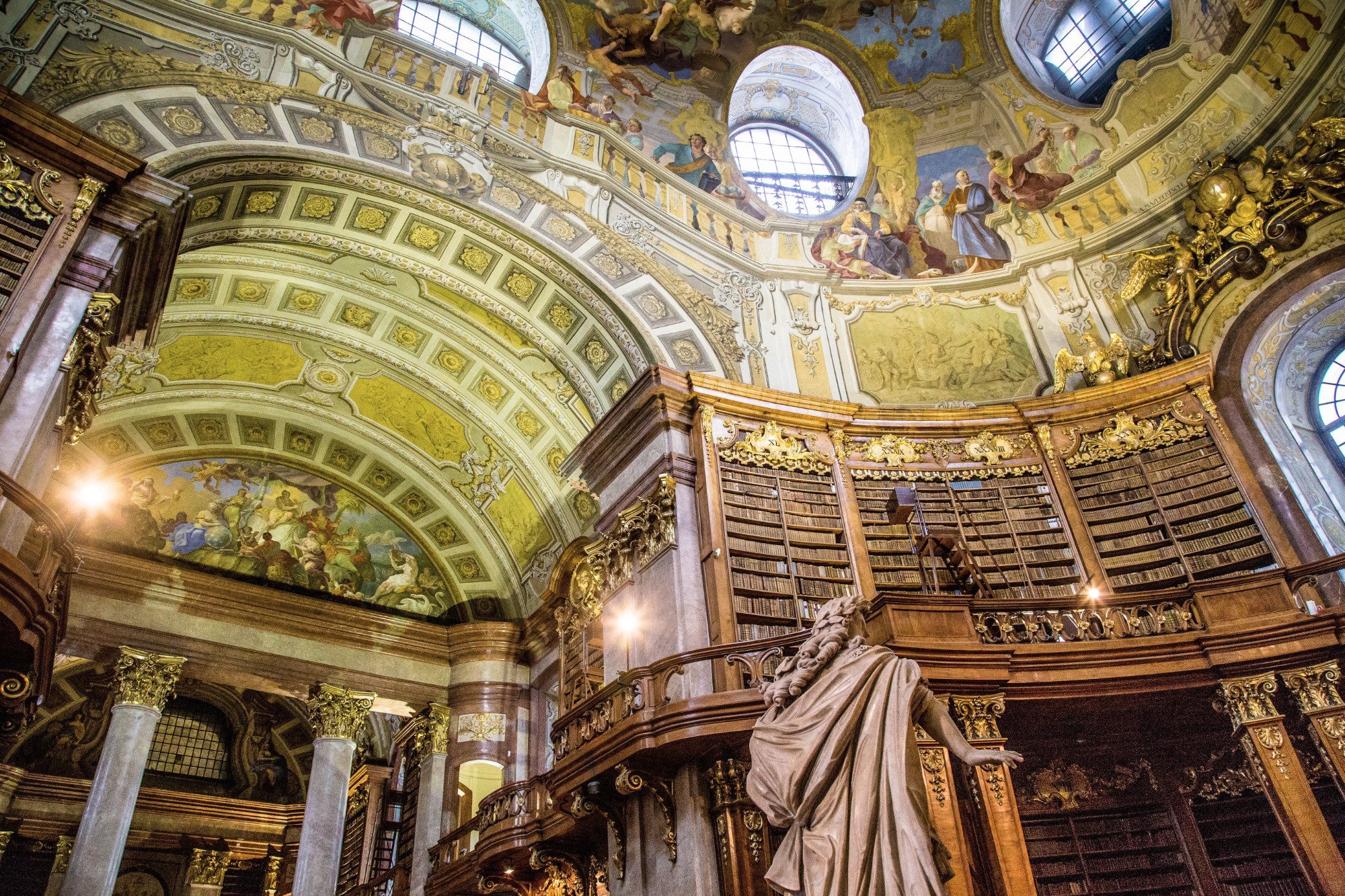 State Hall Of The Austrian National Library (Viena) - Lo Que Se Debe ...