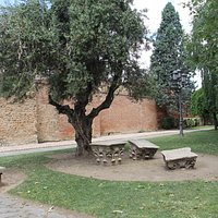 Un pequeno detalle del parque del Cid. ideal para un descanso y observar la cotidianidad.