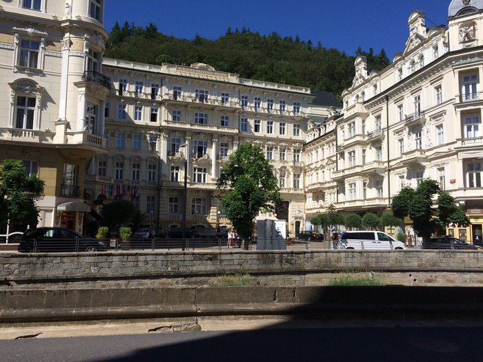 PENSION VILLA ROSA - Prices & Hotel Reviews (Karlovy Vary, Czech Republic)