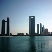 El horizonte de Abu Dhabi