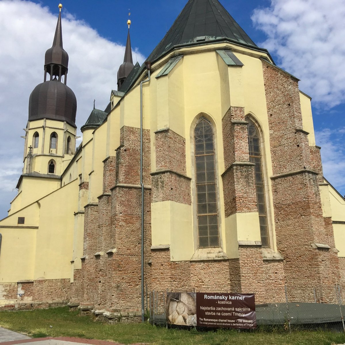 St. Nicholas Basilica, Трнава - Tripadvisor