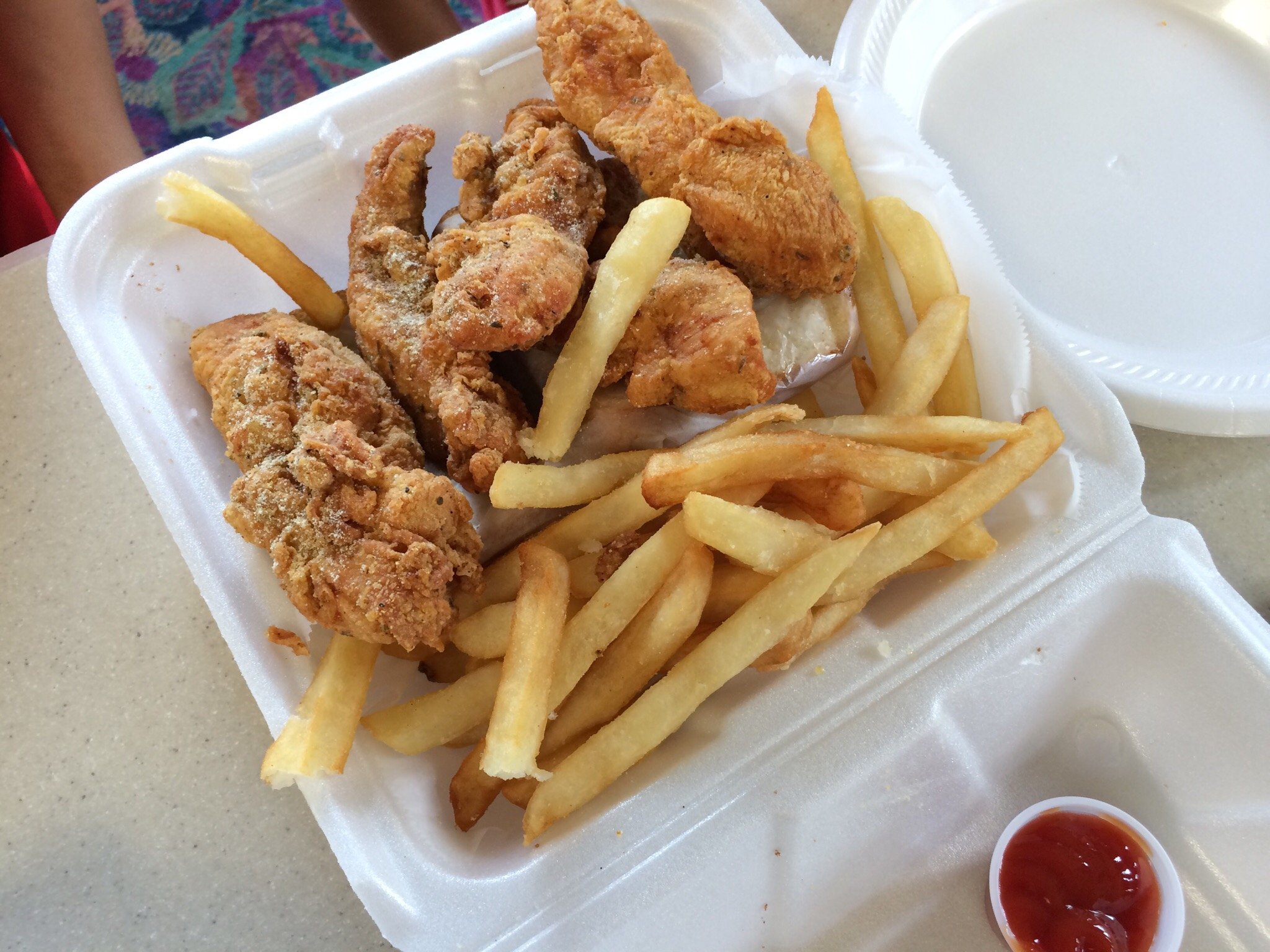 SHARKS FISH AND CHICKEN Columbus Restaurant Reviews Phone Number Photos Tripadvisor