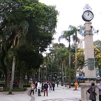 Praça na Rua XV de Novembro
