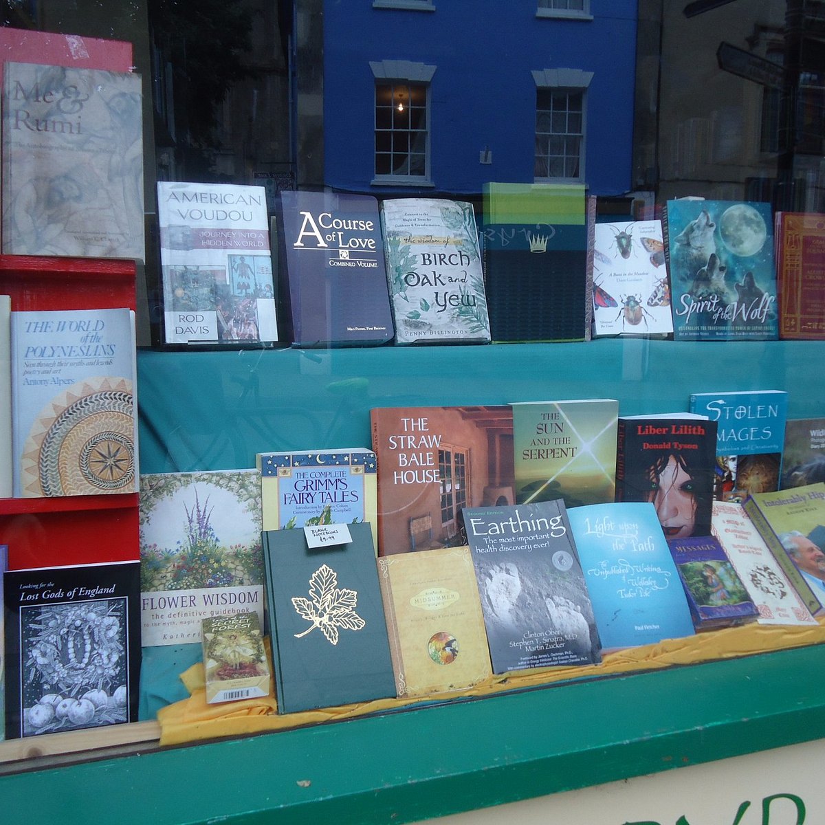 Labyrinth Books (Glastonbury) All You Need to Know BEFORE You Go