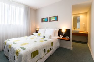 Room & Suite