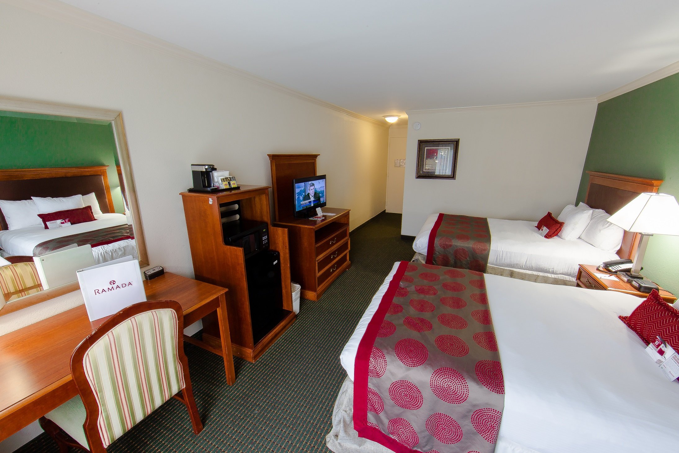 RAMADA BY WYNDHAM HOUSTON INTERCONTINENTAL AIRPORT EAST 57