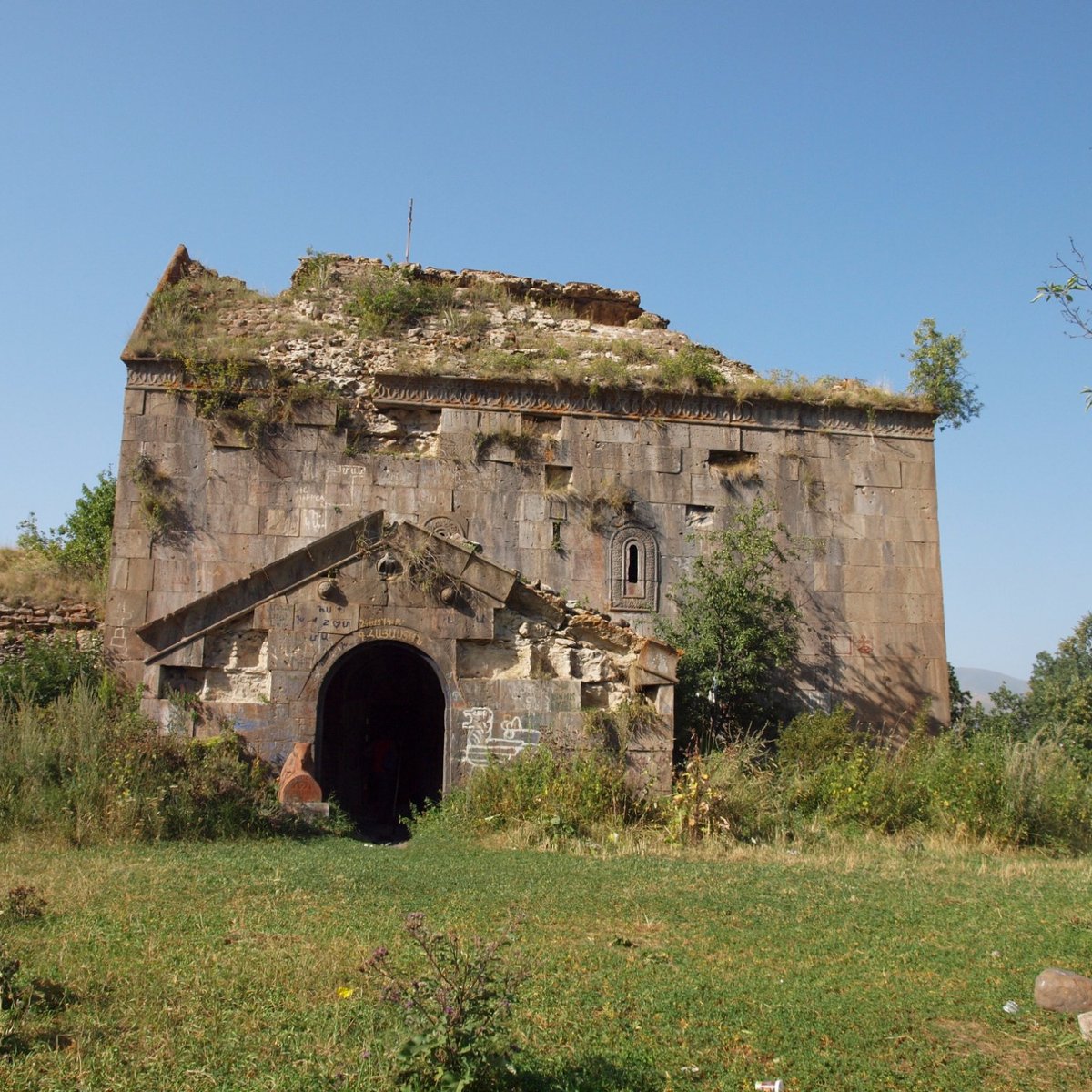 Tezharuyk Monastery, Меградзор - Tripadvisor