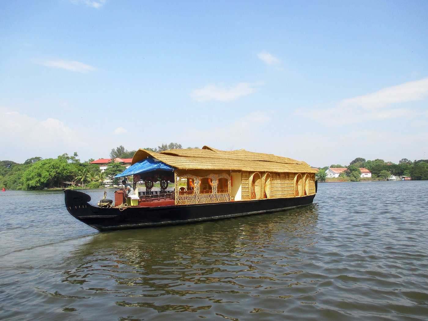 southern backwaters houseboats tours kollam reviews
