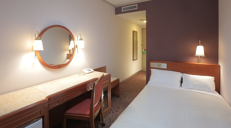 semi double room