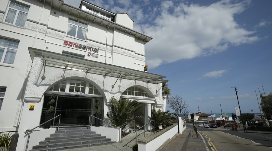 Park Central Hotel