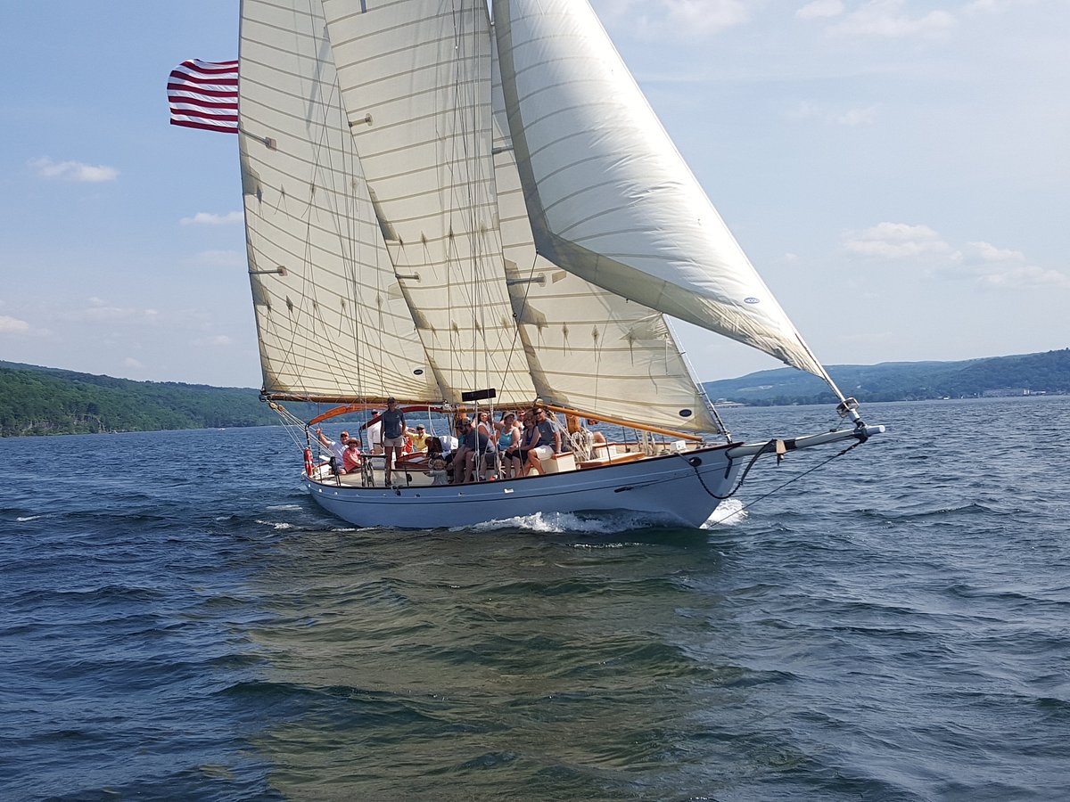 sailboat cruise watkins glen