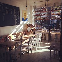 Cute little cafe in Furzedown