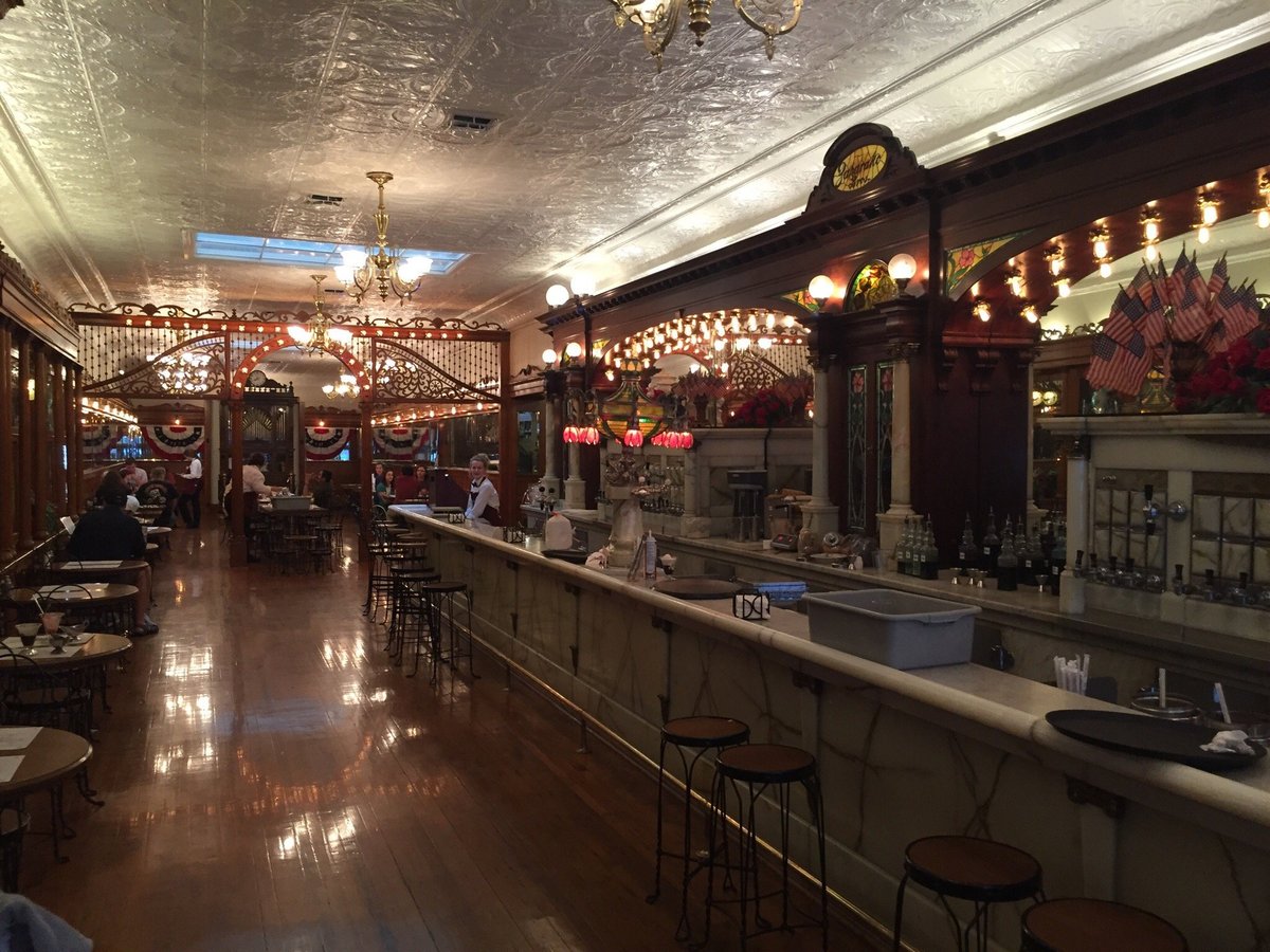 Columbus ice cream parlor ready for its close-up - Indiana Landmarks