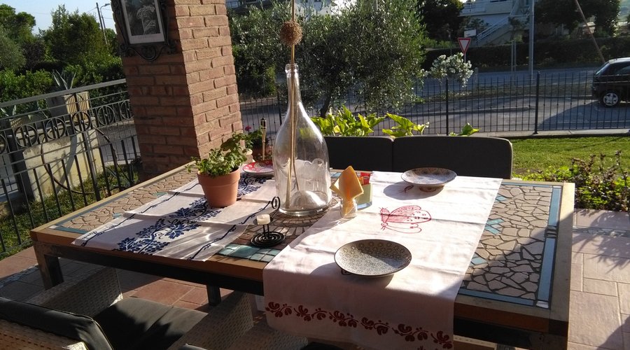 uno scorcio del porticato