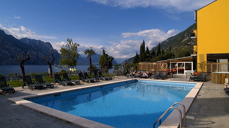 HOTEL SOLE MALCESINE (Navene) - Hotel Reviews, Photos, Rate Comparison ...