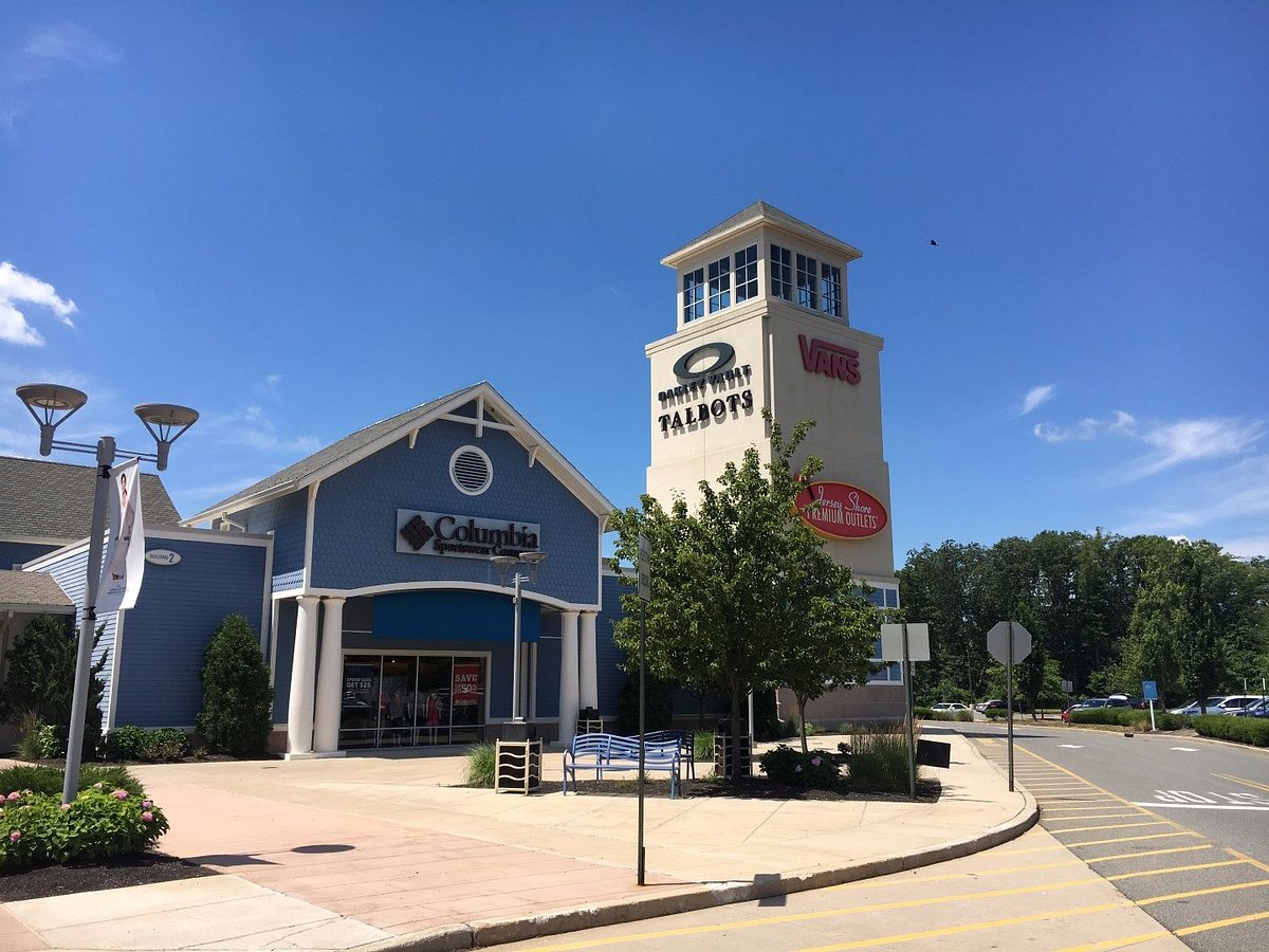 Jersey Shore Premium Outlets (Tinton Falls) - All You Need to Know BEFORE  You Go